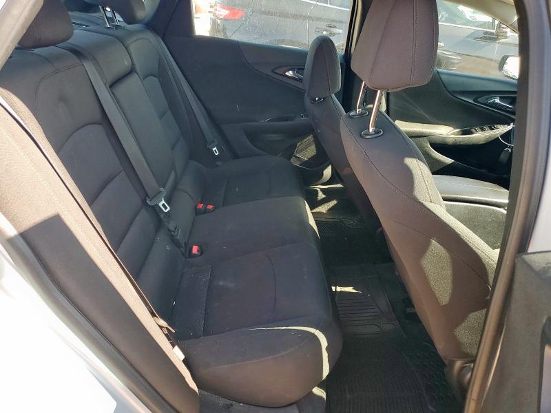 Photo 10 from auction – 2018 CHEVROLET MALIBU LT with VIN 1G1ZD5ST0JF206393