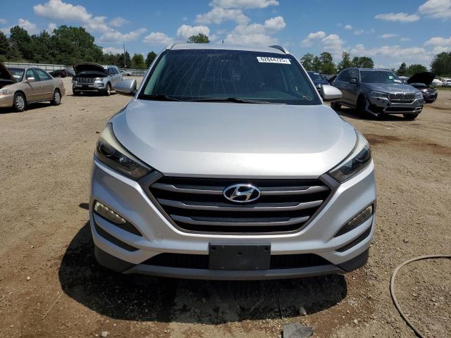Photo 5 from auction – 2016 HYUNDAI TUCSON LIM with VIN KM8J33A28GU136839