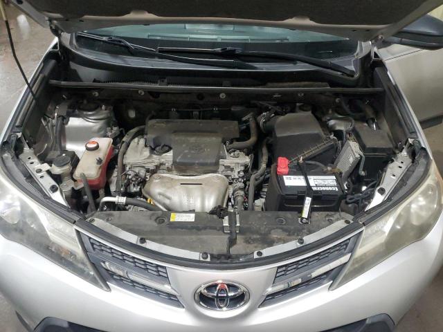 Photo 12 from auction – 2015 TOYOTA RAV4 LE with VIN JTMBFREV2FJ034234