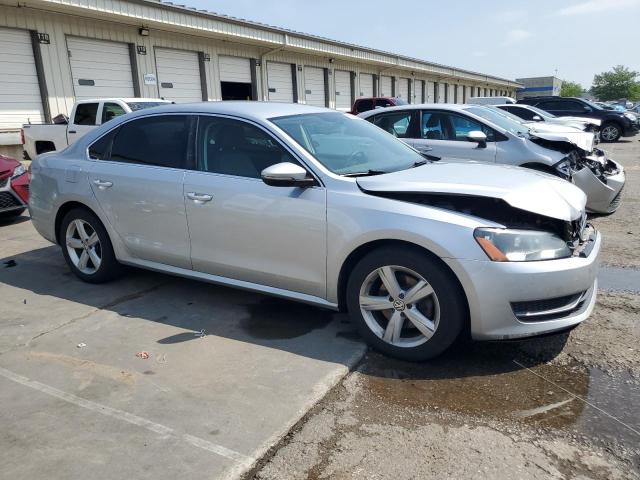 Photo 4 from auction – 2012 VOLKSWAGEN PASSAT SE with VIN 1VWBP7A39CC064057