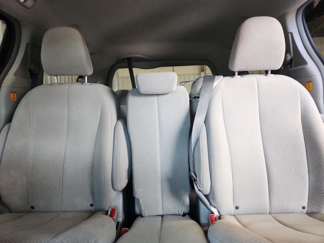 Photo 10 from auction – 2012 TOYOTA SIENNA LE with VIN 5TDKK3DC1CS226865