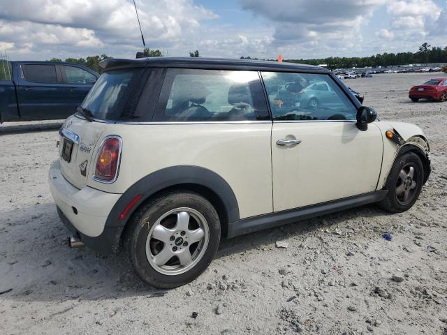 Photo 3 from auction – 2007 MINI COOPER with VIN WMWMF335X7TU62547