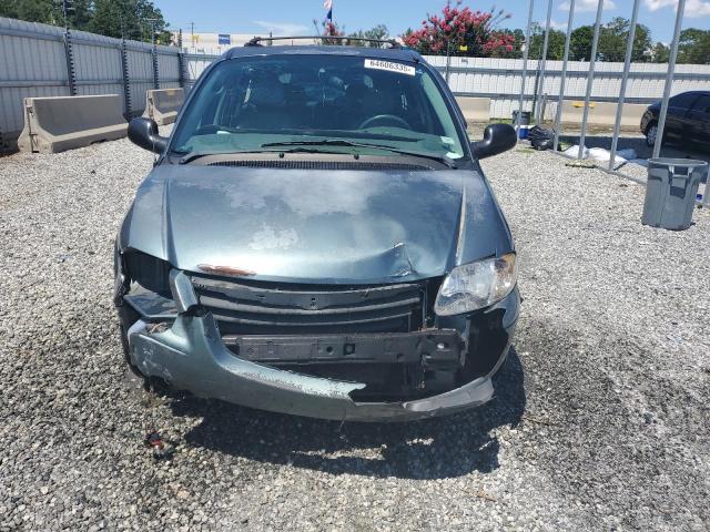Photo 5 from auction – 2005 CHRYSLER TOWN & COU with VIN 2C4GP54L45R259308