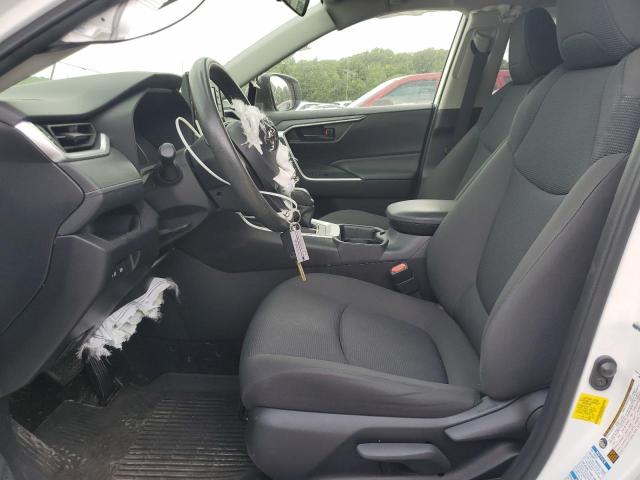 Photo 7 from auction – 2021 TOYOTA RAV4 LE with VIN JTMF1RFV1MD079479