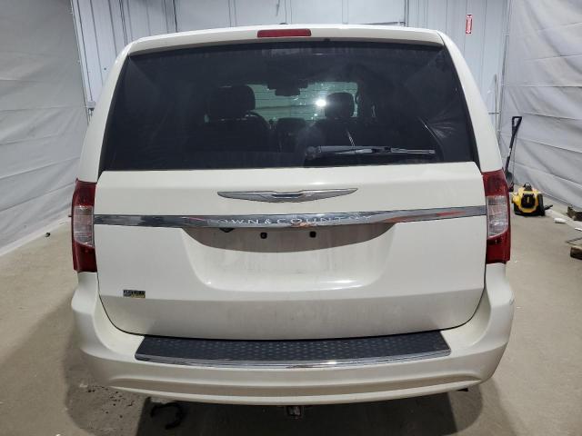 Photo 6 from auction – 2013 CHRYSLER TOWN & COU with VIN 2C4RC1BG1DR637800
