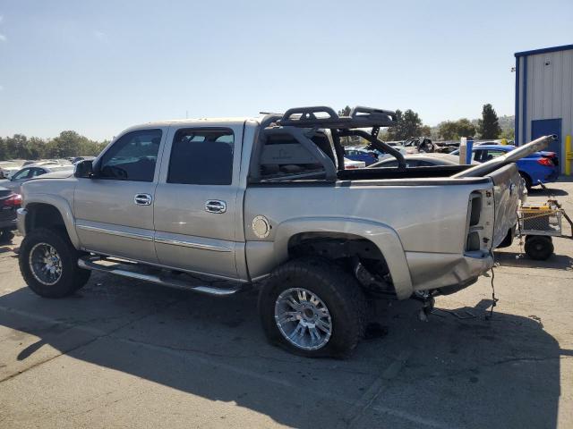 Photo 2 from auction – 2005 GMC NEW SIERRA with VIN 2GTEK13T251176197