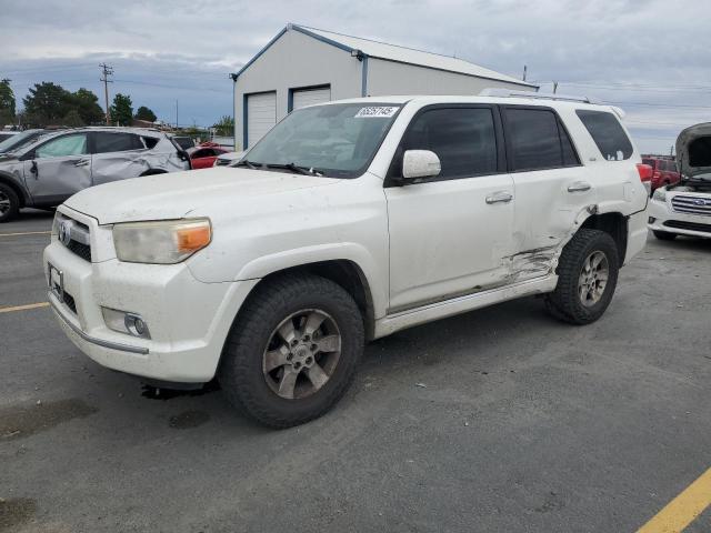 TOYOTA 4RUNNER SR 2011 with VIN JTEZU5JRXB5032106 - Photo from auction