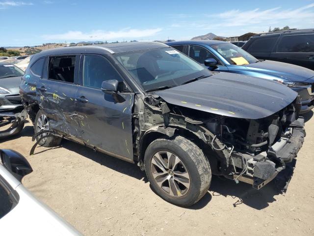 Photo 4 from auction – 2022 TOYOTA HIGHLANDER with VIN 5TDGBRCH3NS538985