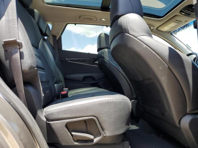 Photo 11 from auction – 2017 KIA SORENTO with VIN 5XYPH4A53HG222952