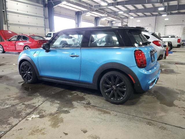 Photo 2 from auction – 2019 MINI COOPER S with VIN WMWXP7C5XK2L04189