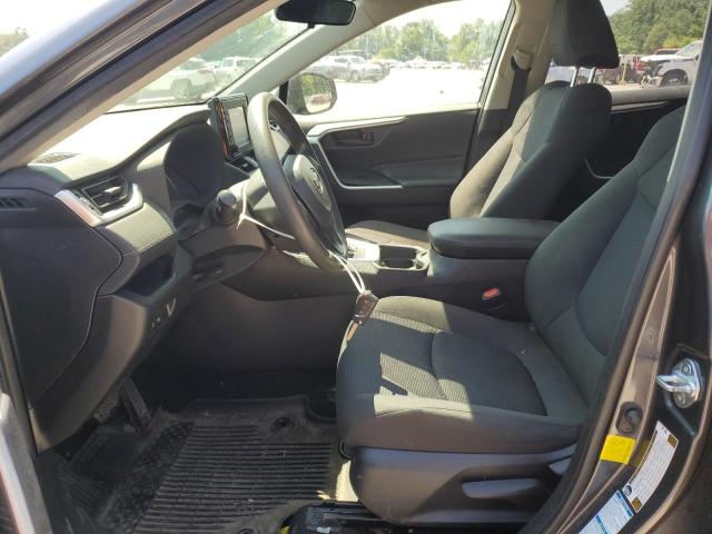 Photo 7 from auction – 2019 TOYOTA RAV4 LE with VIN JTMF1RFV2KD502373