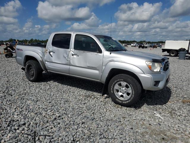Photo 4 from auction – 2013 TOYOTA TACOMA DOU with VIN 3TMLU4EN8DM130673