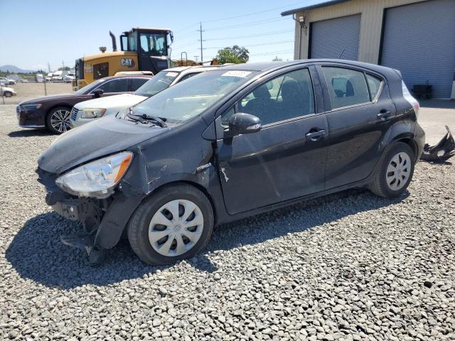 TOYOTA PRIUS C 2013 with VIN JTDKDTB31D1534551 - Photo from auction