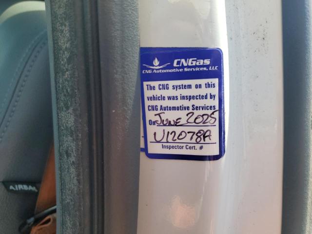 Photo 12 from auction – 2013 FORD F250 SUPER with VIN 1FTBF2A69DEB81954