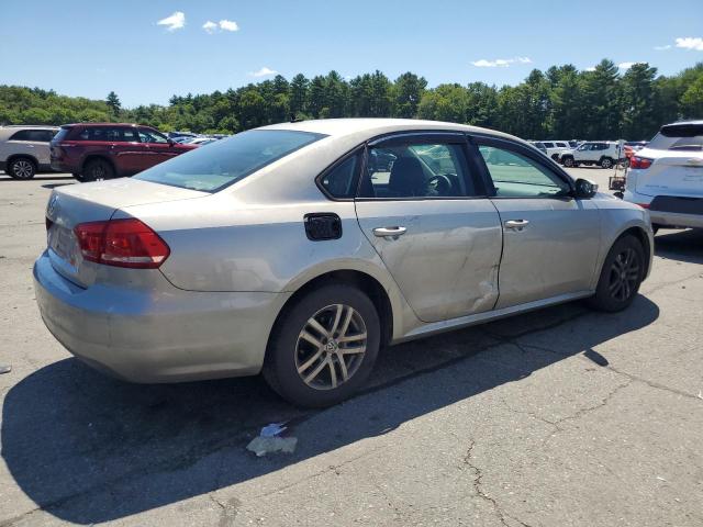 Photo 3 from auction – 2013 VOLKSWAGEN PASSAT S with VIN 1VWAP7A33DC043539