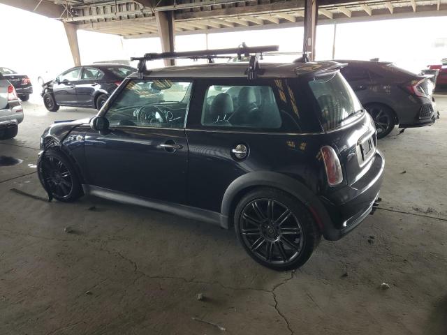 Photo 2 from auction – 2006 MINI COOPER S with VIN WMWRE33566TN28003