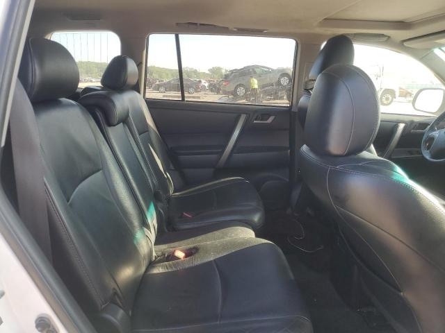 Photo 11 from auction – 2010 TOYOTA HIGHLANDER with VIN 5TDJK3EH9AS036007