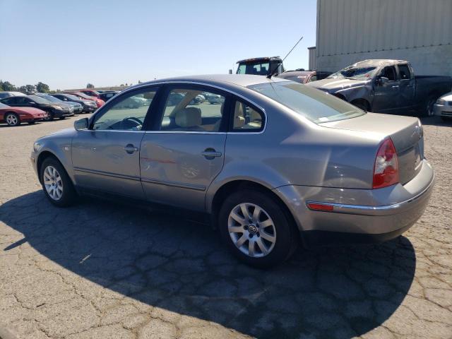 Photo 2 from auction – 2001 VOLKSWAGEN PASSAT GLS with VIN WVWPD63B01P074014