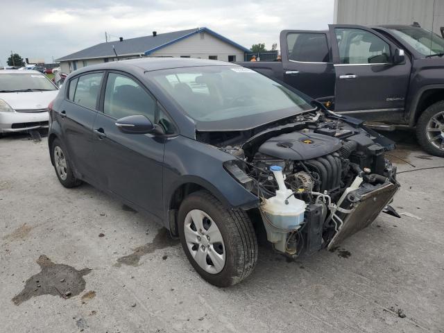 Photo 4 from auction – 2017 KIA FORTE LX with VIN KNAFK5A88H5680814