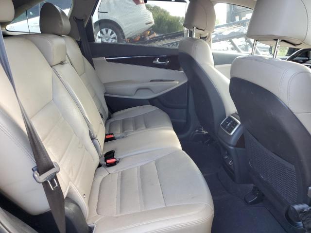 Photo 10 from auction – 2017 KIA SORENTO EX with VIN 5XYPHDA55HG229028