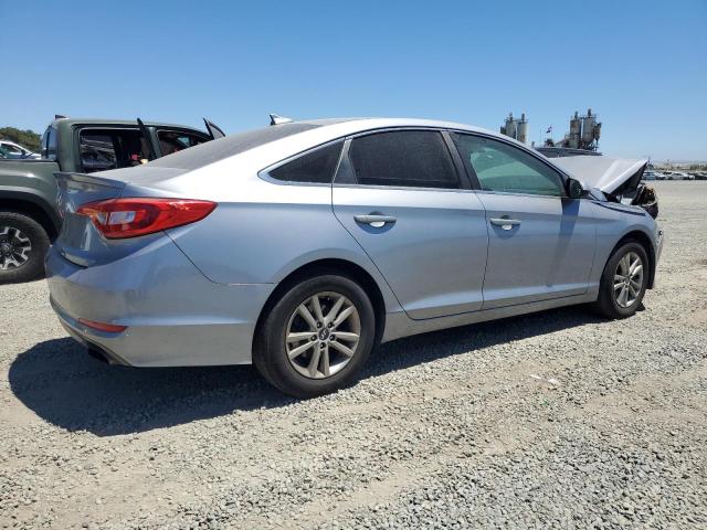 Photo 3 from auction – 2016 HYUNDAI SONATA SE with VIN 5NPE24AF0GH265637