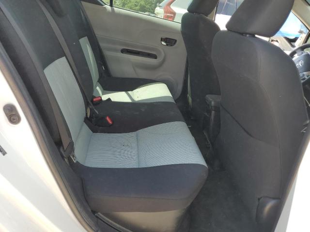 Photo 11 from auction – 2014 TOYOTA PRIUS C with VIN JTDKDTB33E1575314