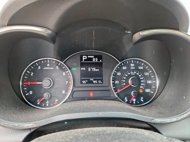Photo 9 from auction – 2017 KIA FORTE LX with VIN 3KPFK4A77HE084425