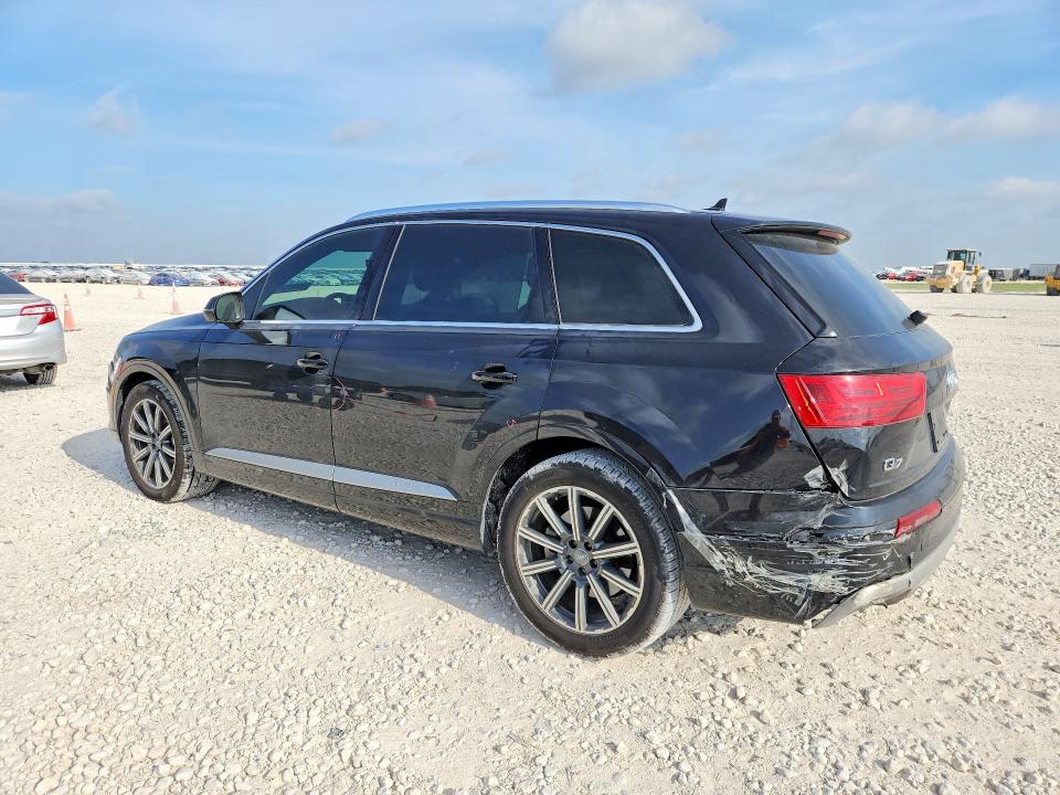 Photo 2 from auction – 2019 AUDI Q7 with VIN WA1LAAF76KD047673