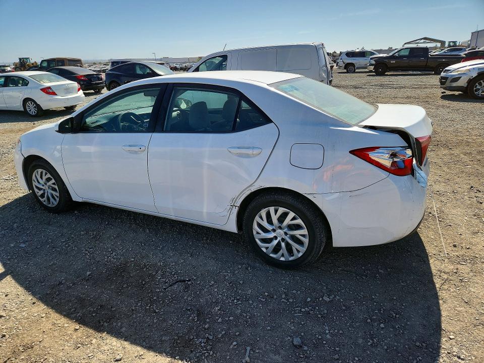 Photo 2 from auction – 2017 TOYOTA COROLLA with VIN 5YFBURHE1HP712178