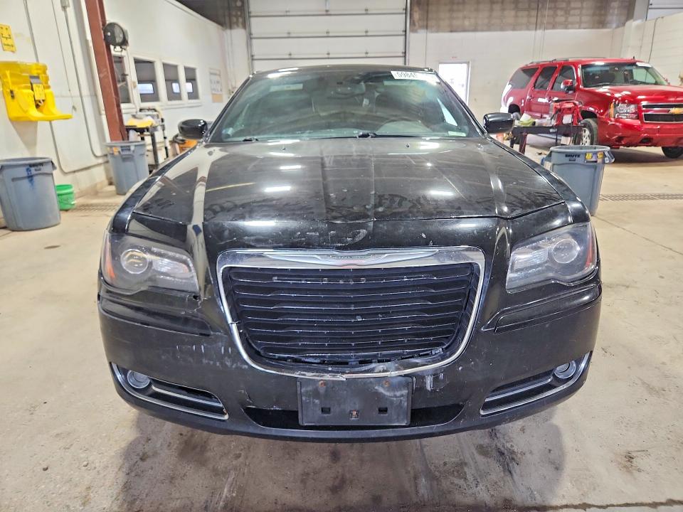 Photo 5 from auction – 2012 CHRYSLER 300 with VIN 2C3CCAJTXCH289718