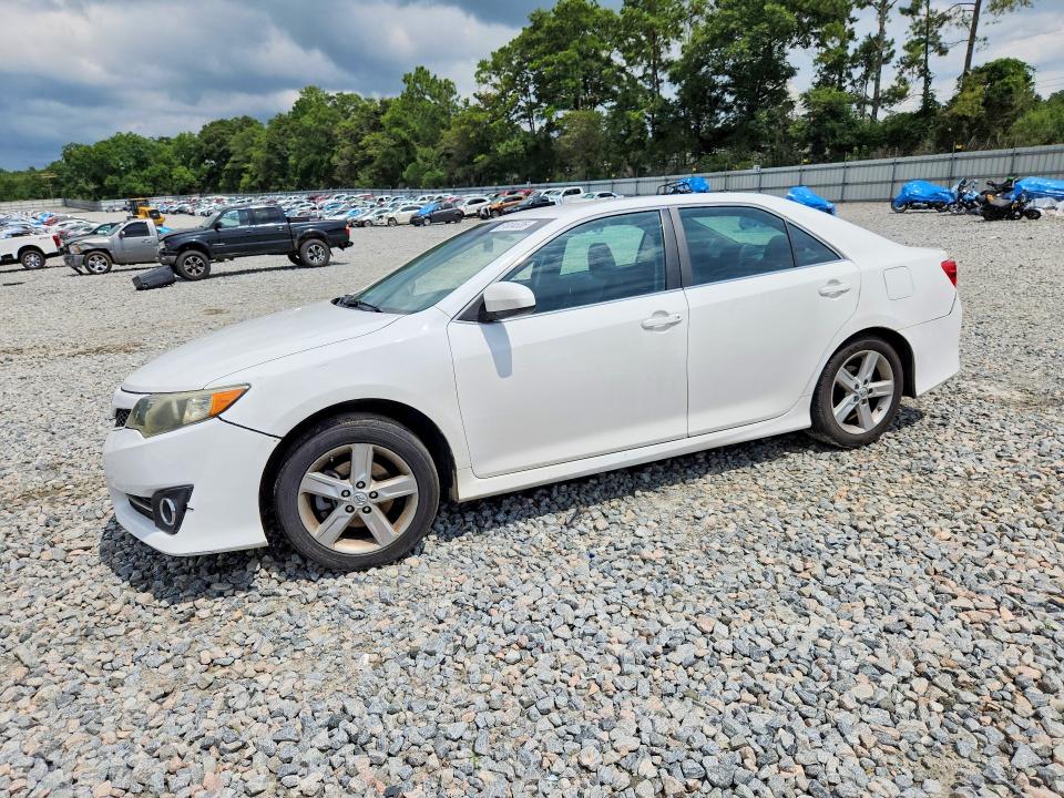 TOYOTA CAMRY 2014 with VIN 4T1BF1FK7EU355670 - Photo from auction
