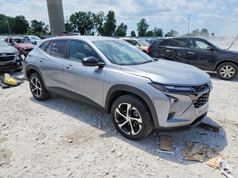 Photo 4 from auction – 2024 CHEVROLET TRAX with VIN KL77LGE21RC050049