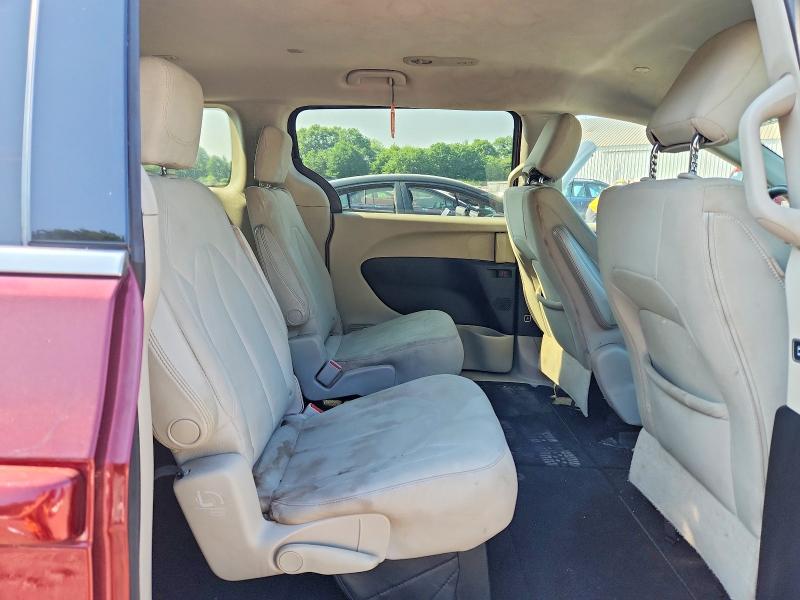 Photo 11 from auction – 2017 CHRYSLER PACIFICA with VIN 2C4RC1DG8HR521805