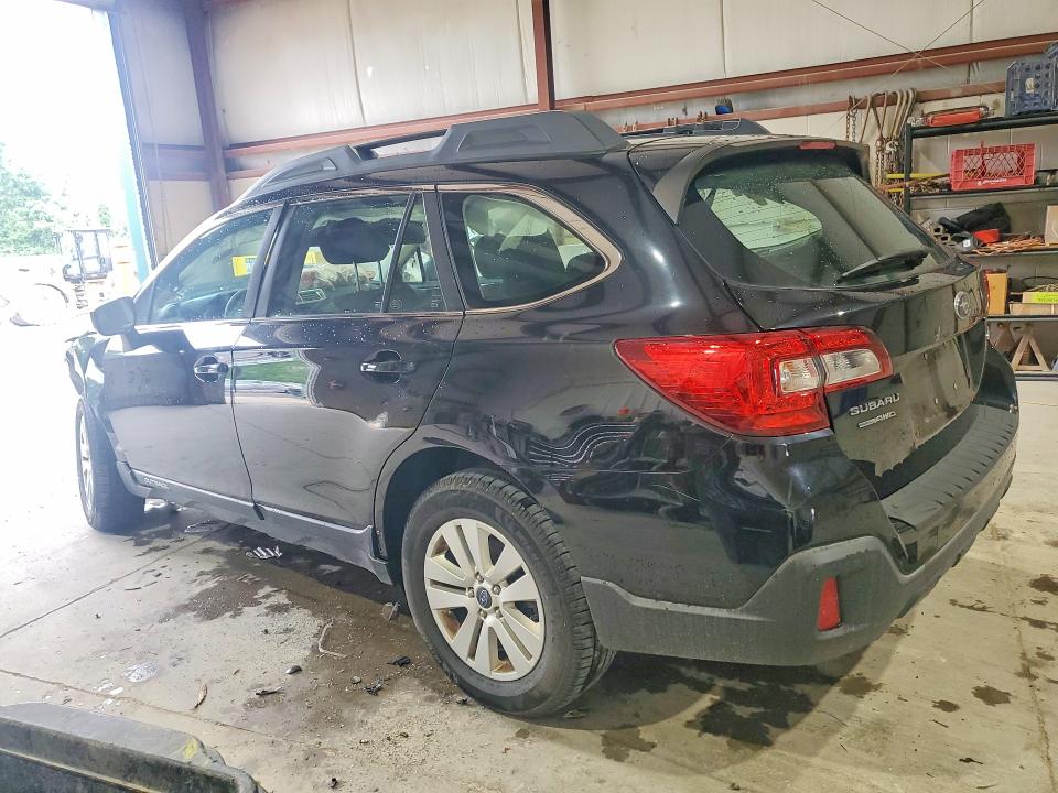 Photo 2 from auction – 2018 SUBARU OUTBACK with VIN 4S4BSAAC7J3363375