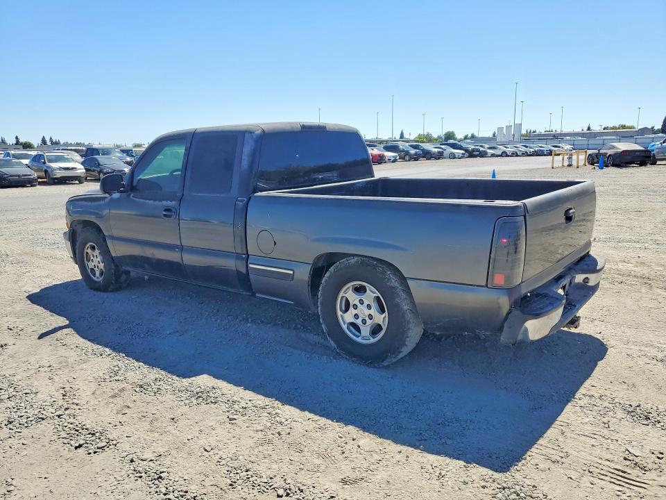 Photo 2 from auction – 2001 CHEVROLET SILVERADO with VIN 2GCEC19T411144768