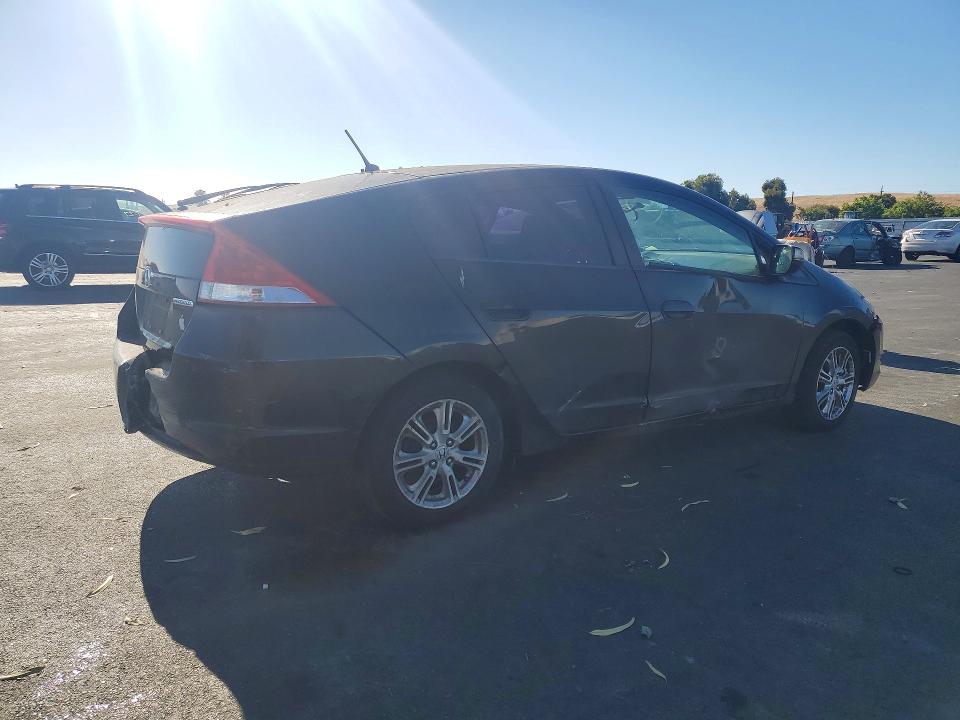 Photo 3 from auction – 2010 HONDA INSIGHT with VIN JHMZE2H70AS003930