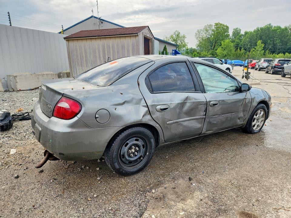 Foto 3 de la subasta – 2005 DODGE NEON con VIN 1B3ES56C95D194298