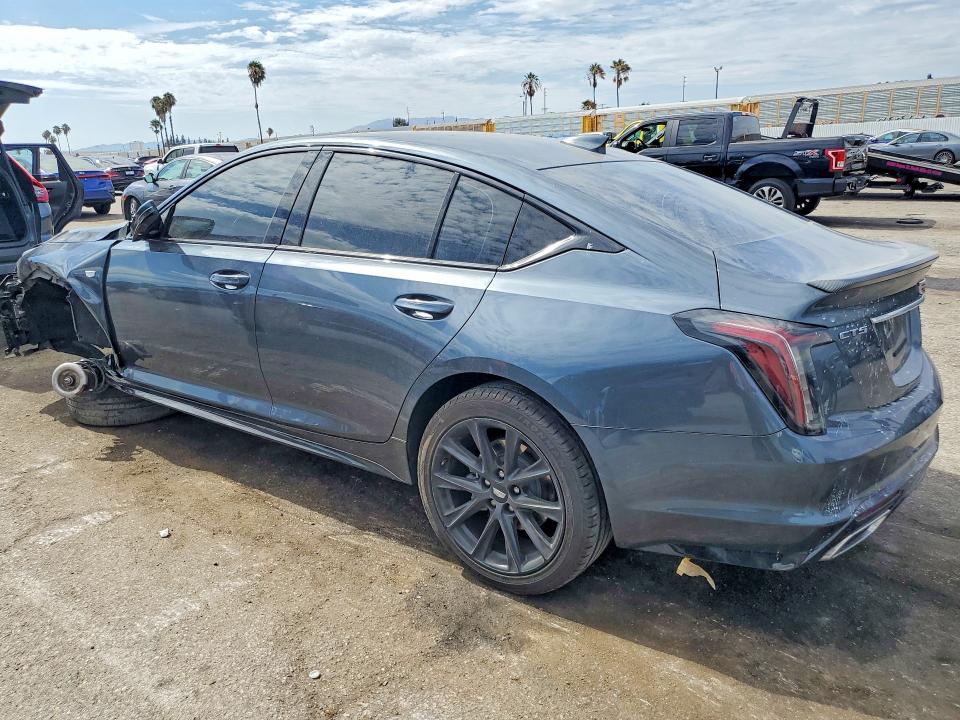 Photo 2 from auction – 2022 CADILLAC CT5 with VIN 1G6DP5RK5N0136181