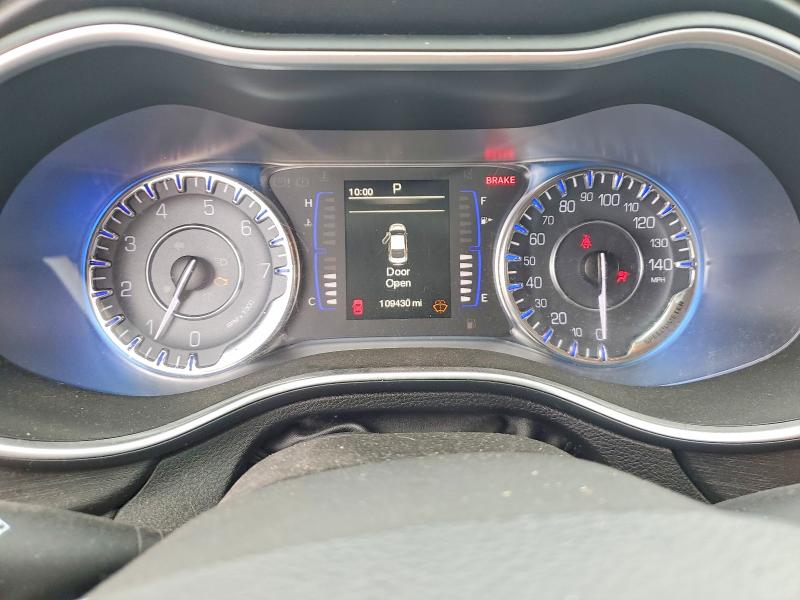 Photo 9 from auction – 2015 CHRYSLER 200 with VIN 1C3CCCAB9FN648958