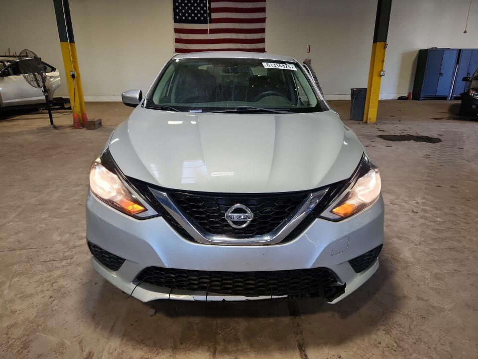 صورة رقم 5 من المزاد - 2017 NISSAN SENTRA مع VIN 3N1AB7AP1HL706074