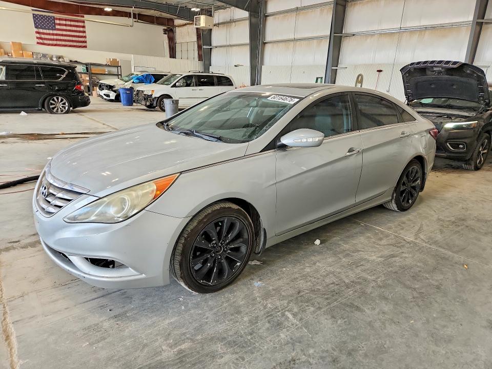 HYUNDAI SONATA 2011 with VIN 5NPEC4AB2BH172234 - Photo from auction