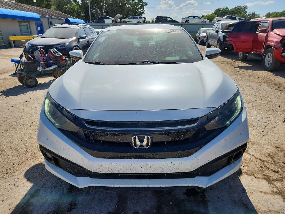 Photo 5 from auction – 2020 HONDA CIVIC with VIN 19XFC2F8XLE028894