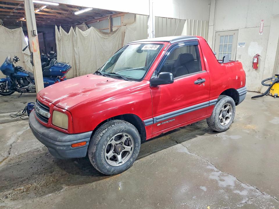 CHEVROLET TRACKER 2001 with VIN 2CNBJ18C716943937 - Photo from auction