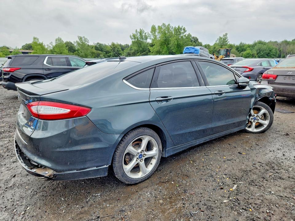 Photo 3 from auction – 2015 FORD FUSION with VIN 3FA6P0T97FR174761