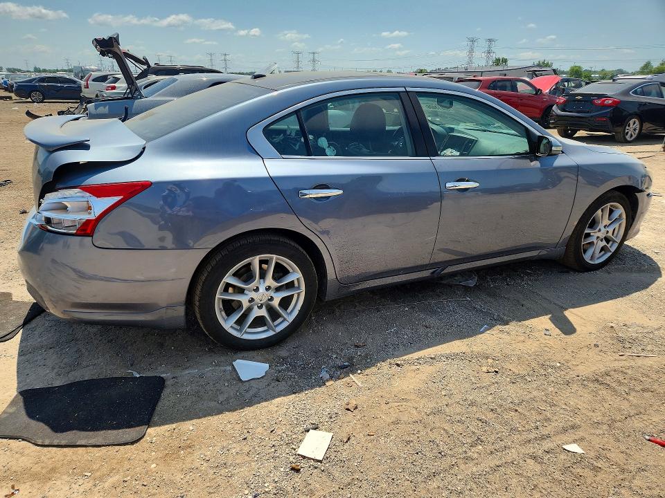 Photo 3 from auction – 2010 NISSAN MAXIMA with VIN 1N4AA5AP7AC874913