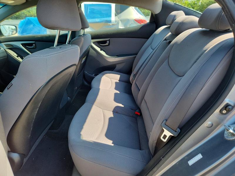 Photo 10 from auction – 2016 HYUNDAI ELANTRA with VIN KMHDH4AE4GU567869