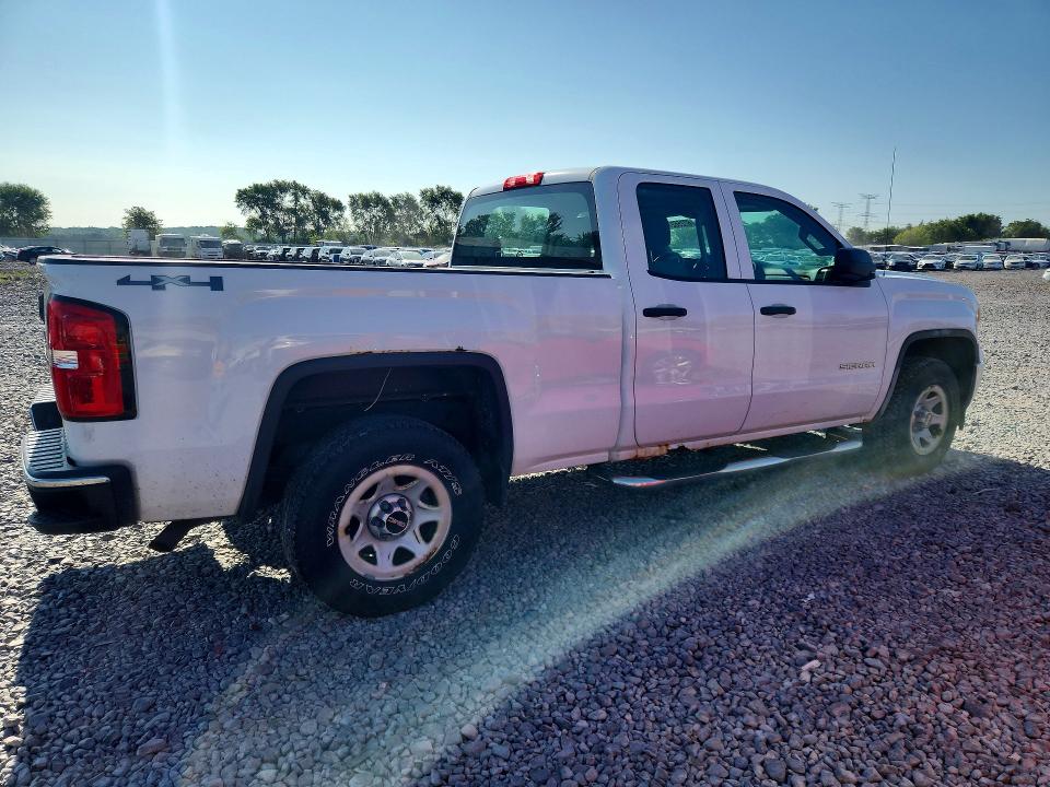 Zdjęcie 3 z aukcji – 2015 GMC SIERRA z VIN 1GTV2TEH9FZ211251