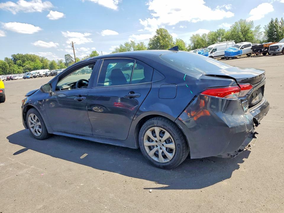 Photo 2 from auction – 2022 TOYOTA COROLLA with VIN 5YFEPMAE8NP281173