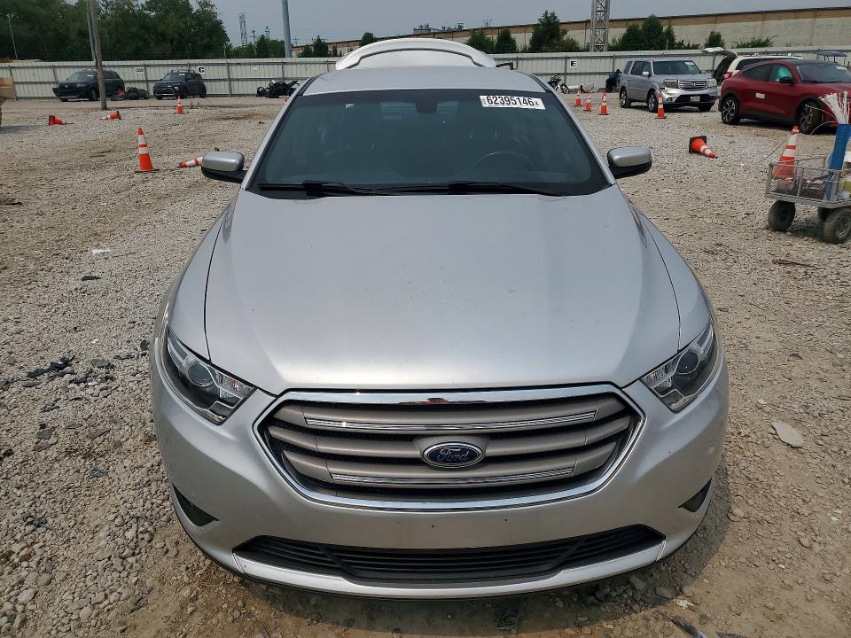 Photo 5 from auction – 2016 FORD TAURUS with VIN 1FAHP2E86GG142692