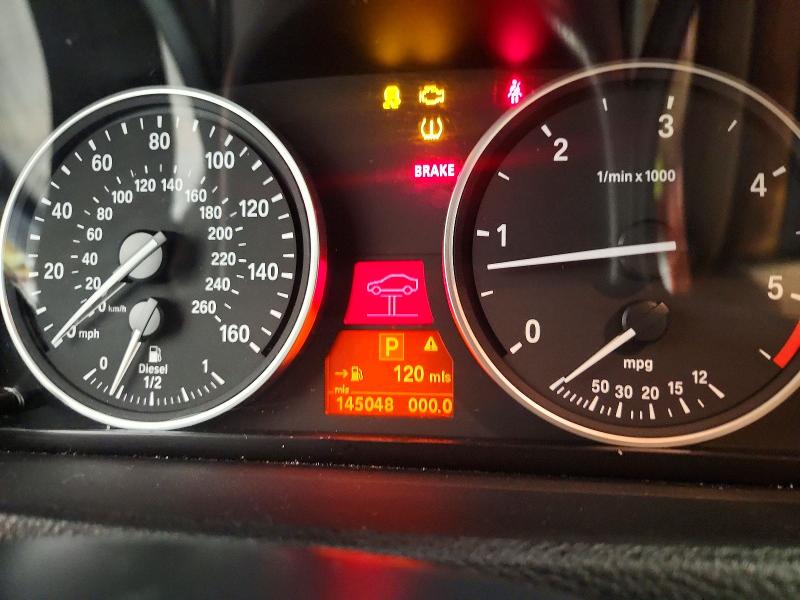 Photo 9 from auction – 2011 BMW X5 with VIN 5UXZW0C54BL658806